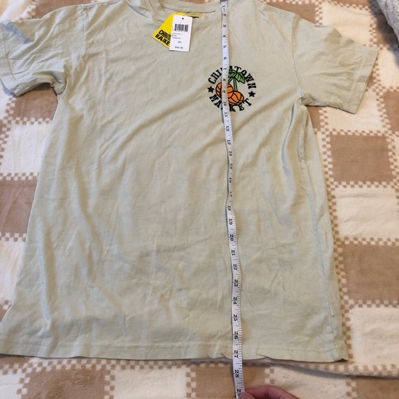Chinatown Market NWT size Small Cream Shirt - Picture 8 of 10